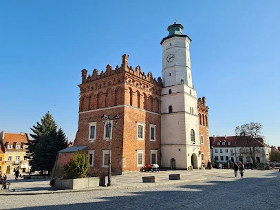 Ratusz w Opatowie